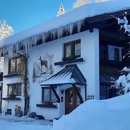 Kleine 2-raum-wohnung Emma Apartamento